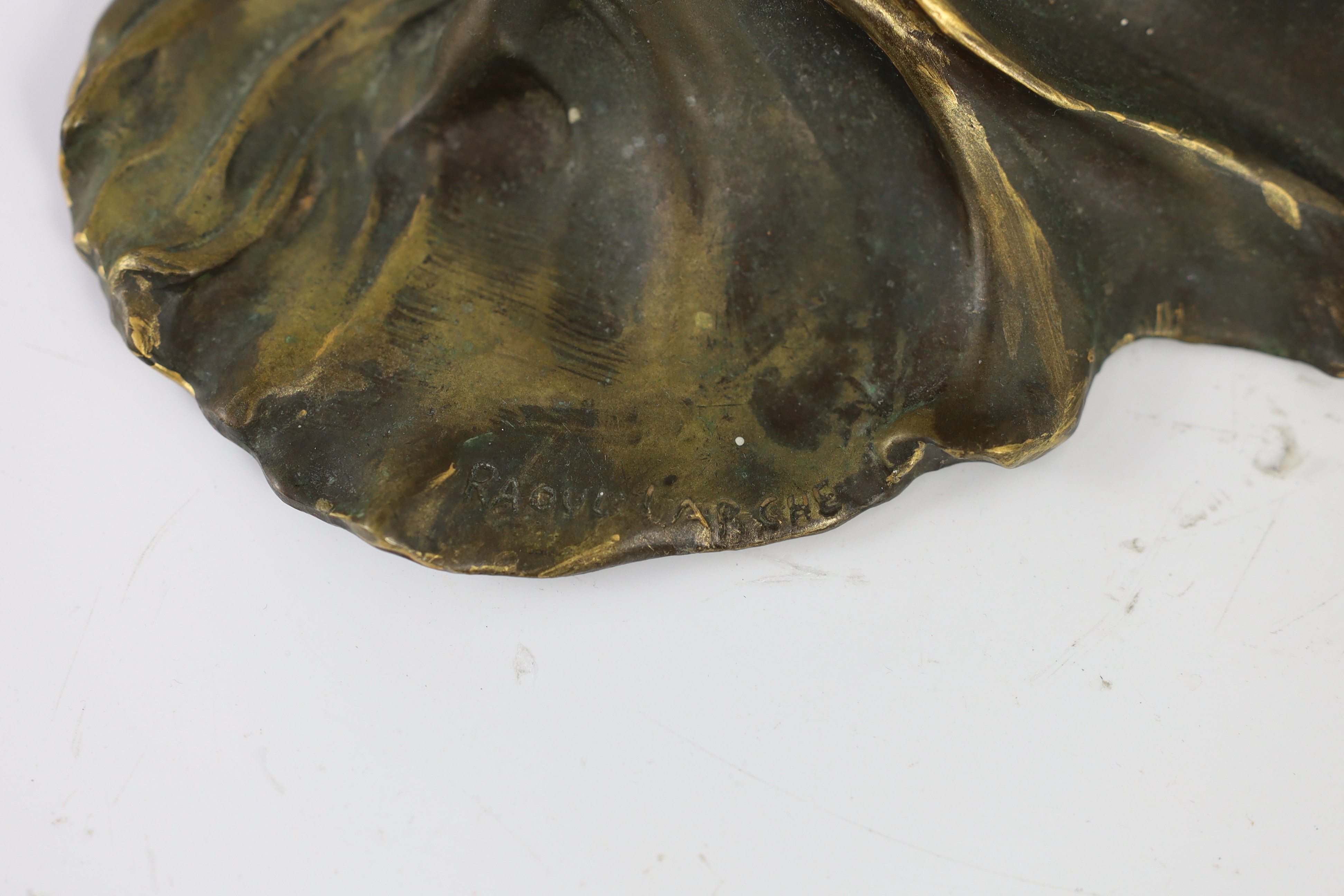 After Raoul Larche (1860-1912). A bronze 'Loie Fuller' table lamp, height 43cm